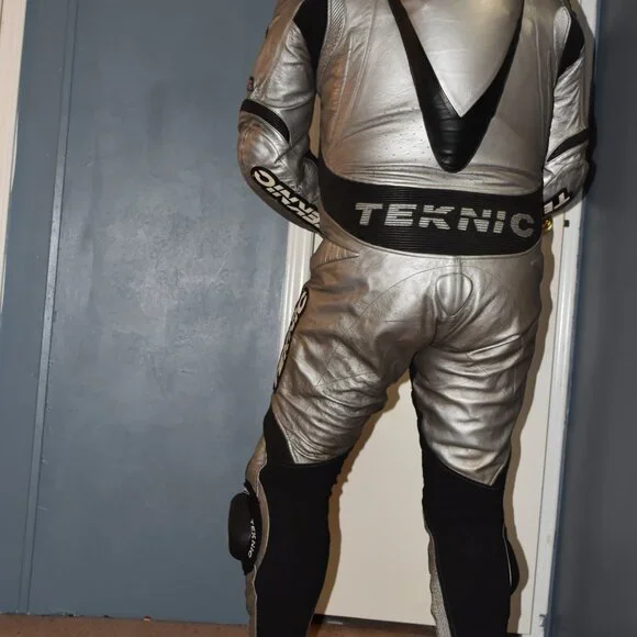 Teknic leather motorcycle suit, kangaroo hide, size US 44 - Picture 6 of 16